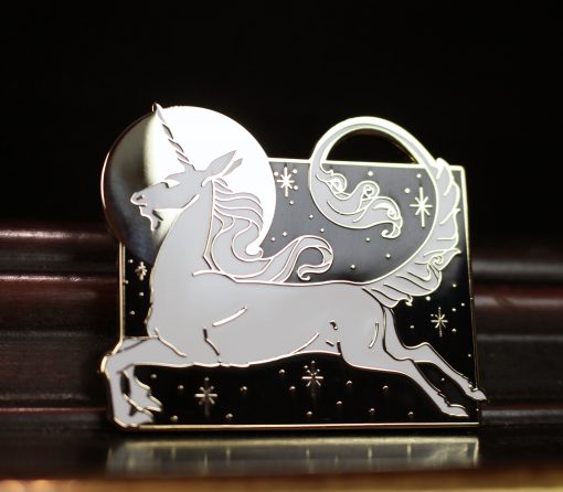 Lythande Unicorn Pin