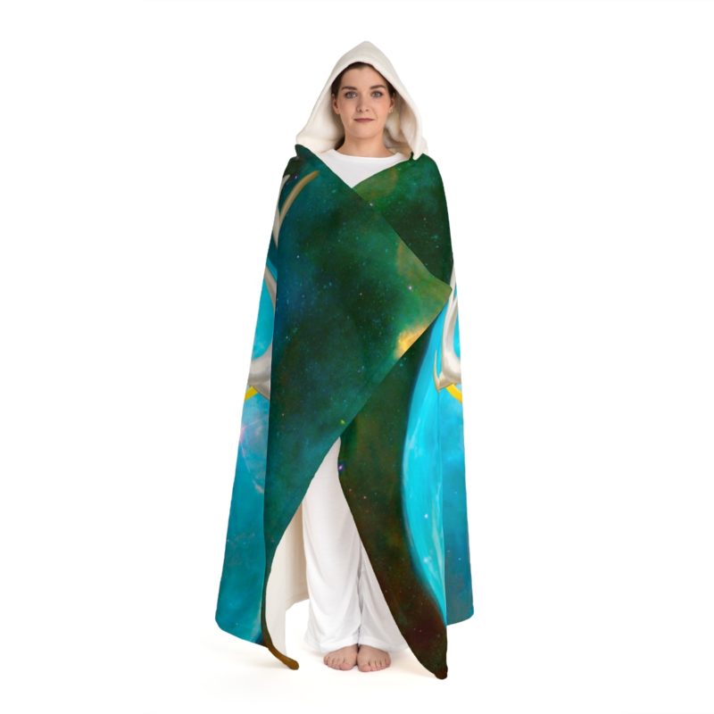 Hooded Sherpa Fleece Blanket